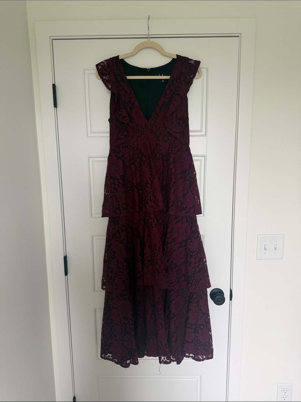 Lulu's Burgundy Lace Tiered V-Neck Midi Dress